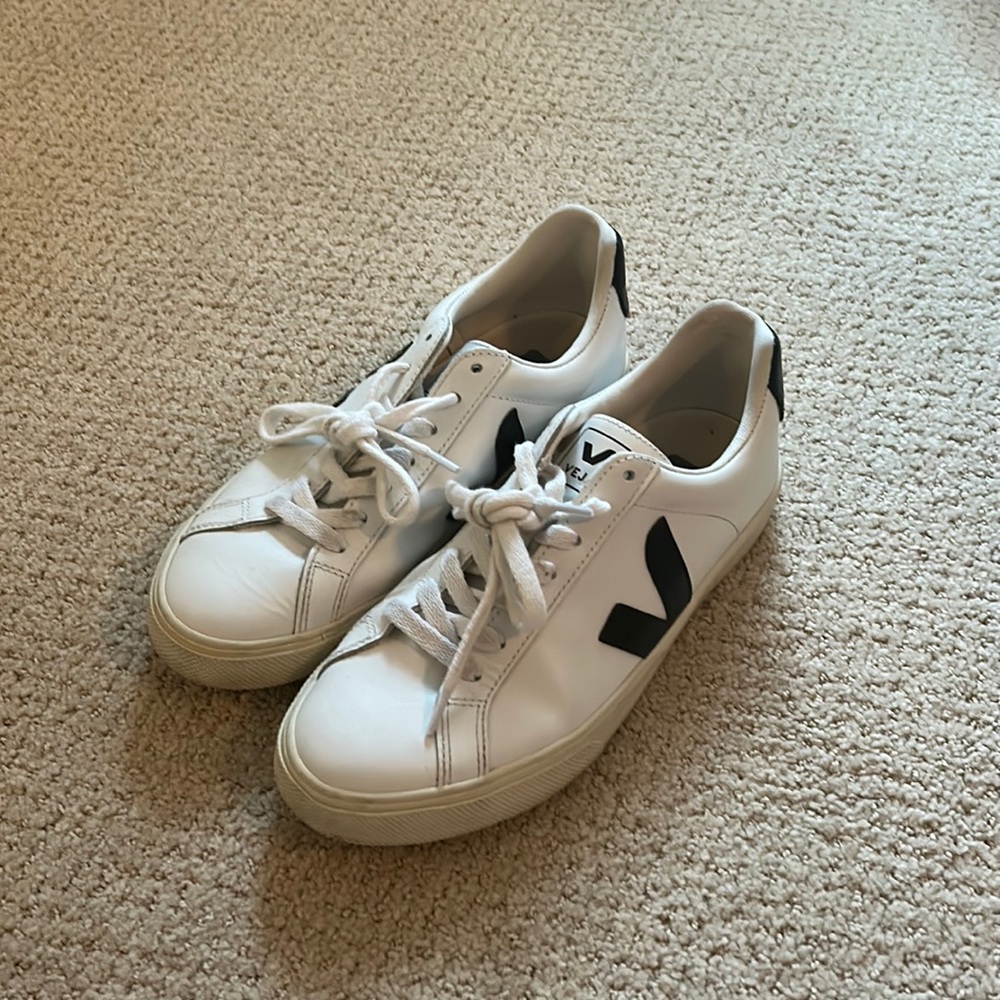 Women’s Veja sneakers